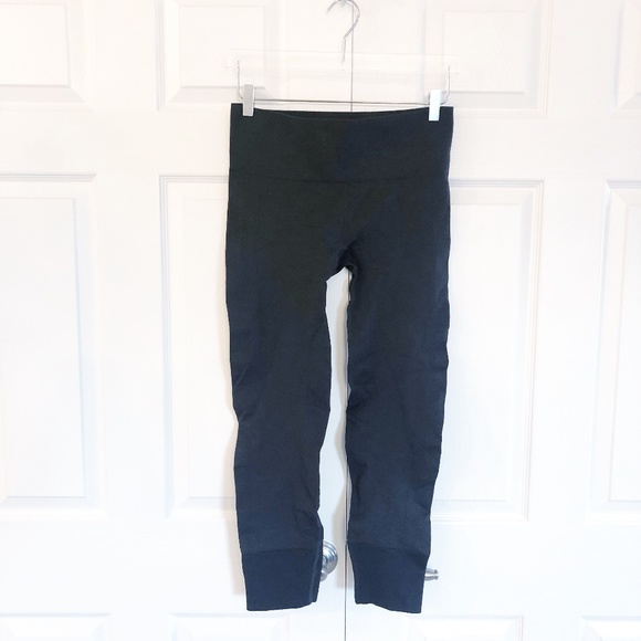 lululemon athletica Pants - Lululemon Thick Knit Heathered Grey 7/8 Pants